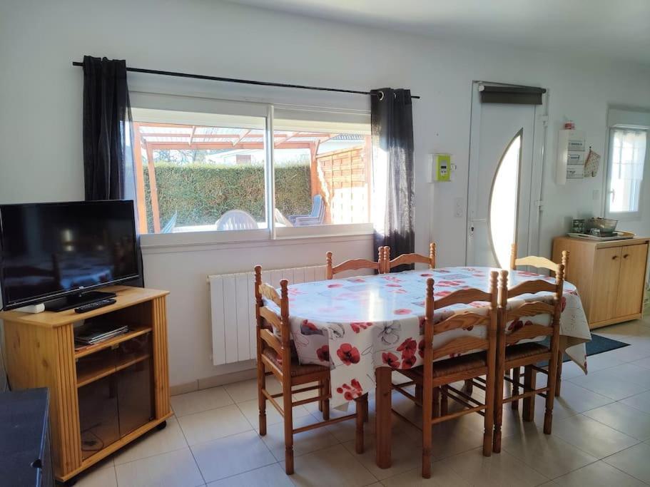 Maison Cosy A Proximite De La Plage Hermanville-sur-Mer Esterno foto