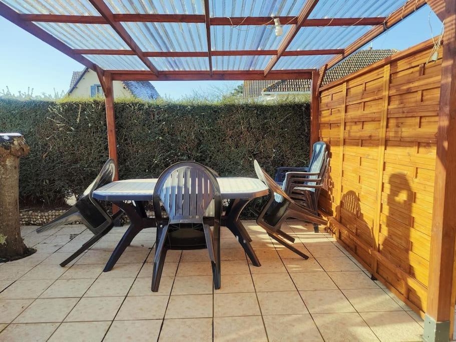 Maison Cosy A Proximite De La Plage Hermanville-sur-Mer Esterno foto